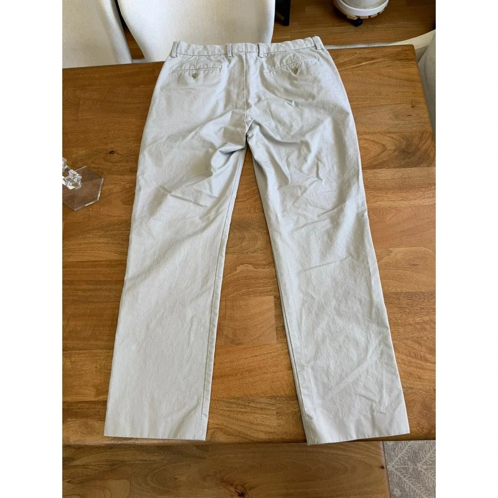 J. Crew Mens Essential Chino Pants 33x32 Light Gray Cotton Twill Style 29108